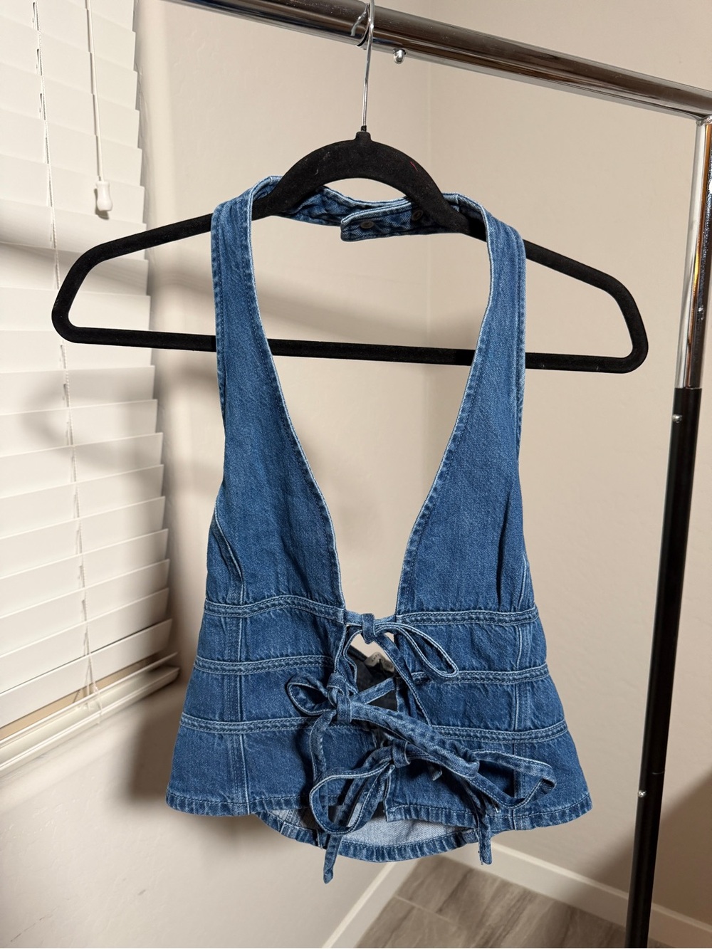 American Eagle Outfitters Blue Denim Lace-Up Halter Crop Top